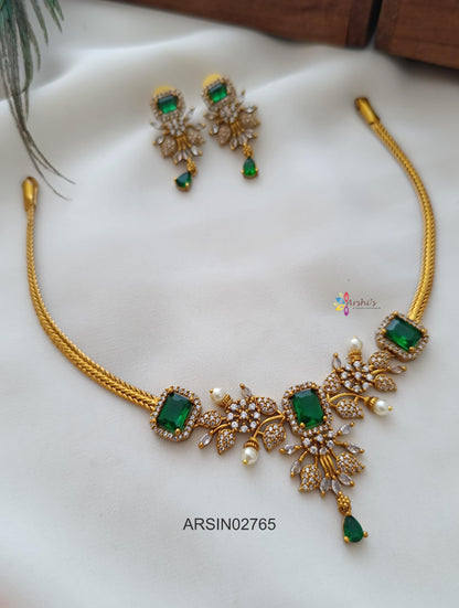 Green and White Stone Necklace