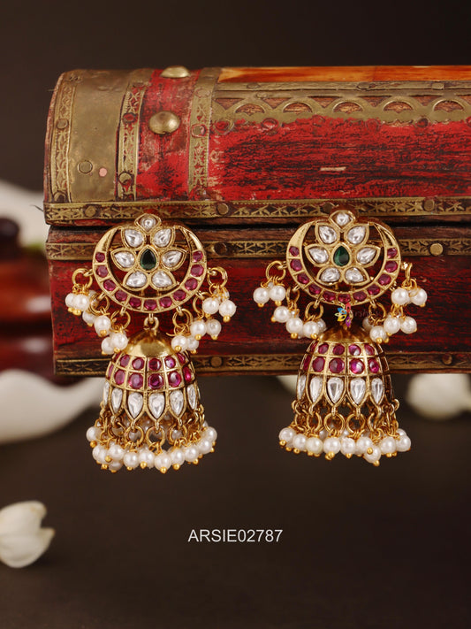 Kemp Stone Half Moon Jhumka