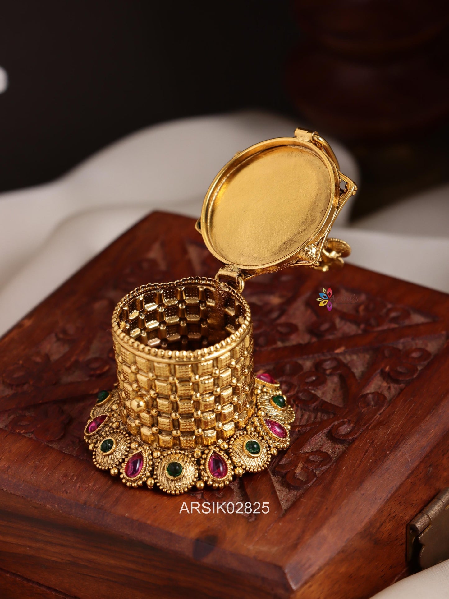 Flower Design Kumkum Box