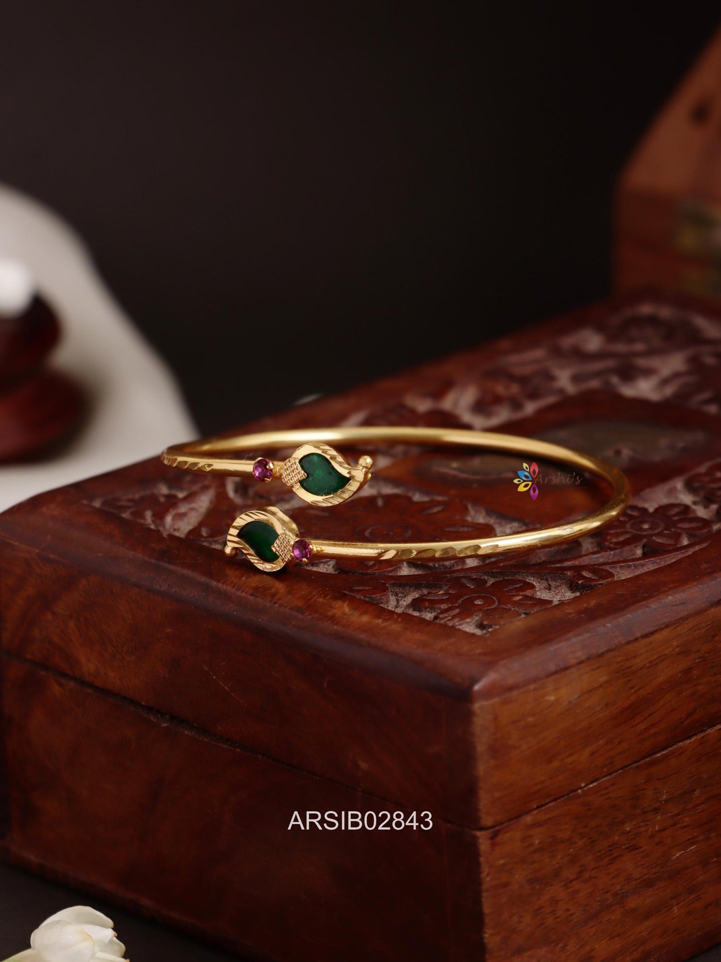 Mango Green Palakka Bracelet