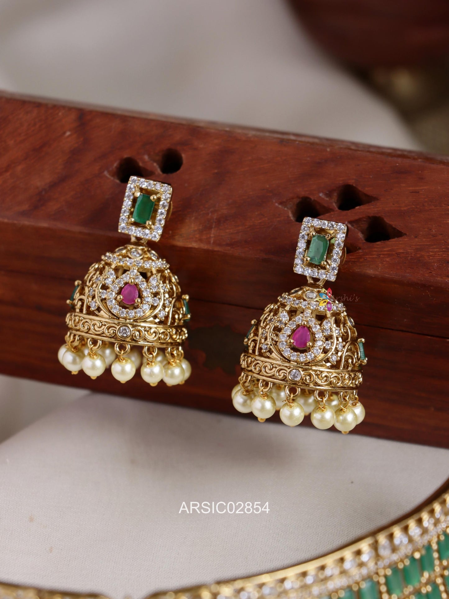 Bridal Green Stone Choker