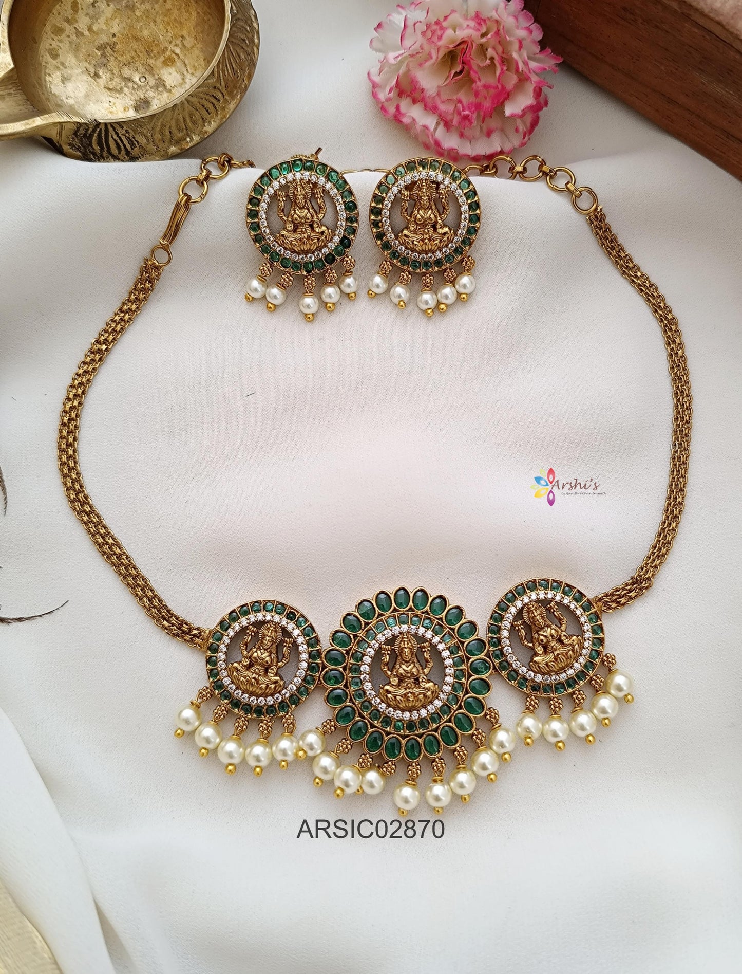 Lakshmi Green Stone Choker