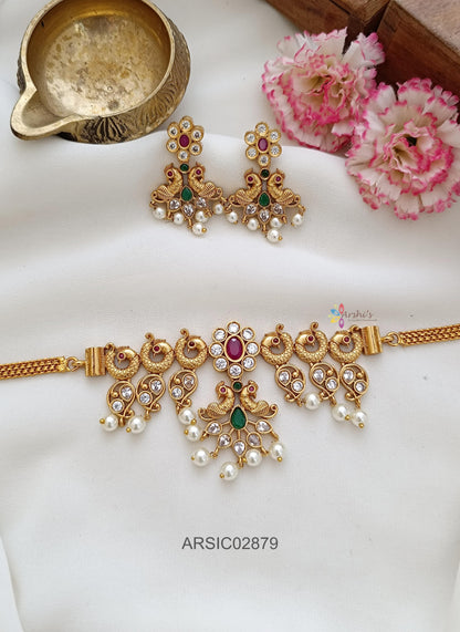 Peacock Pearl Choker