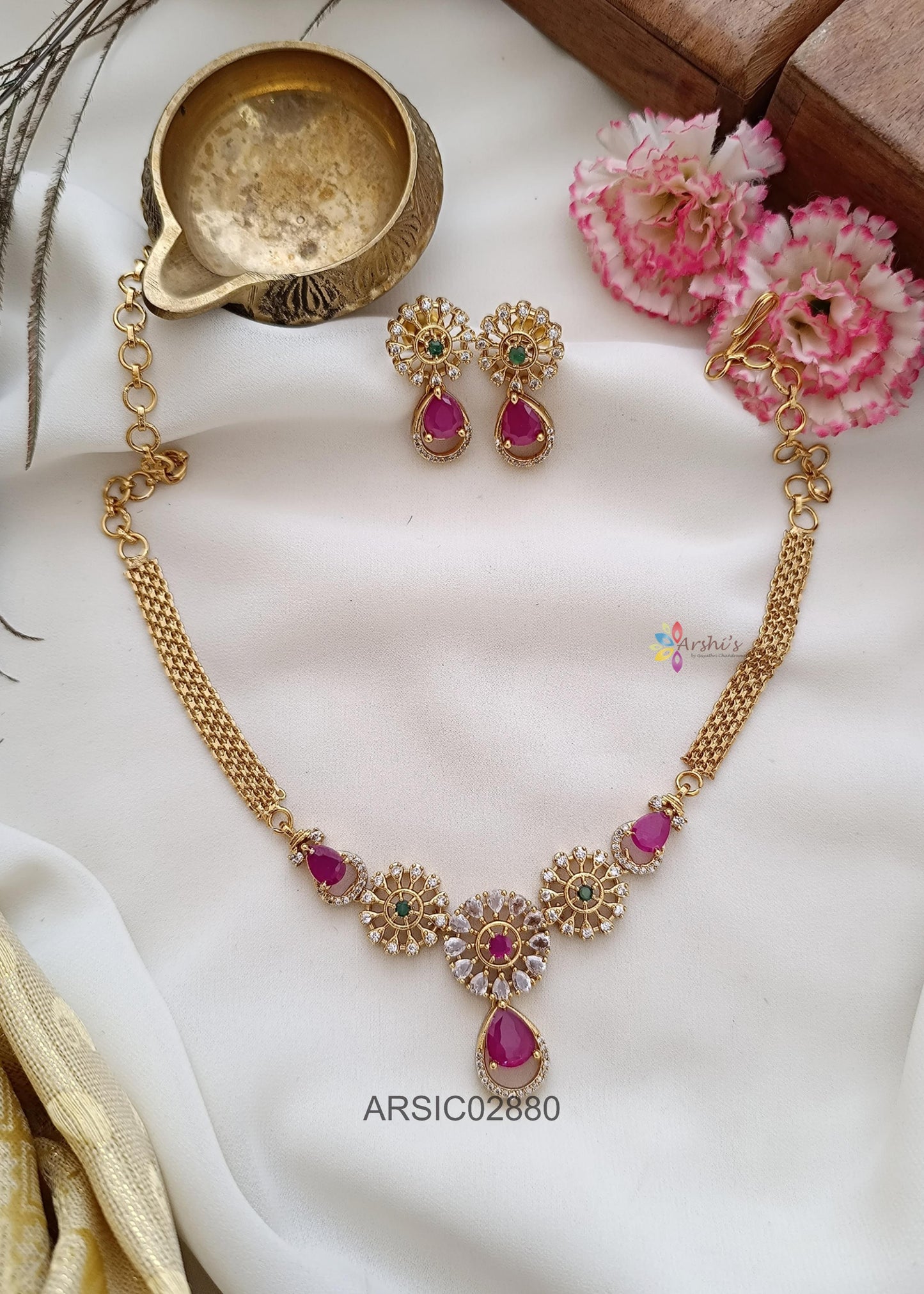 White and Ruby Stone Choker