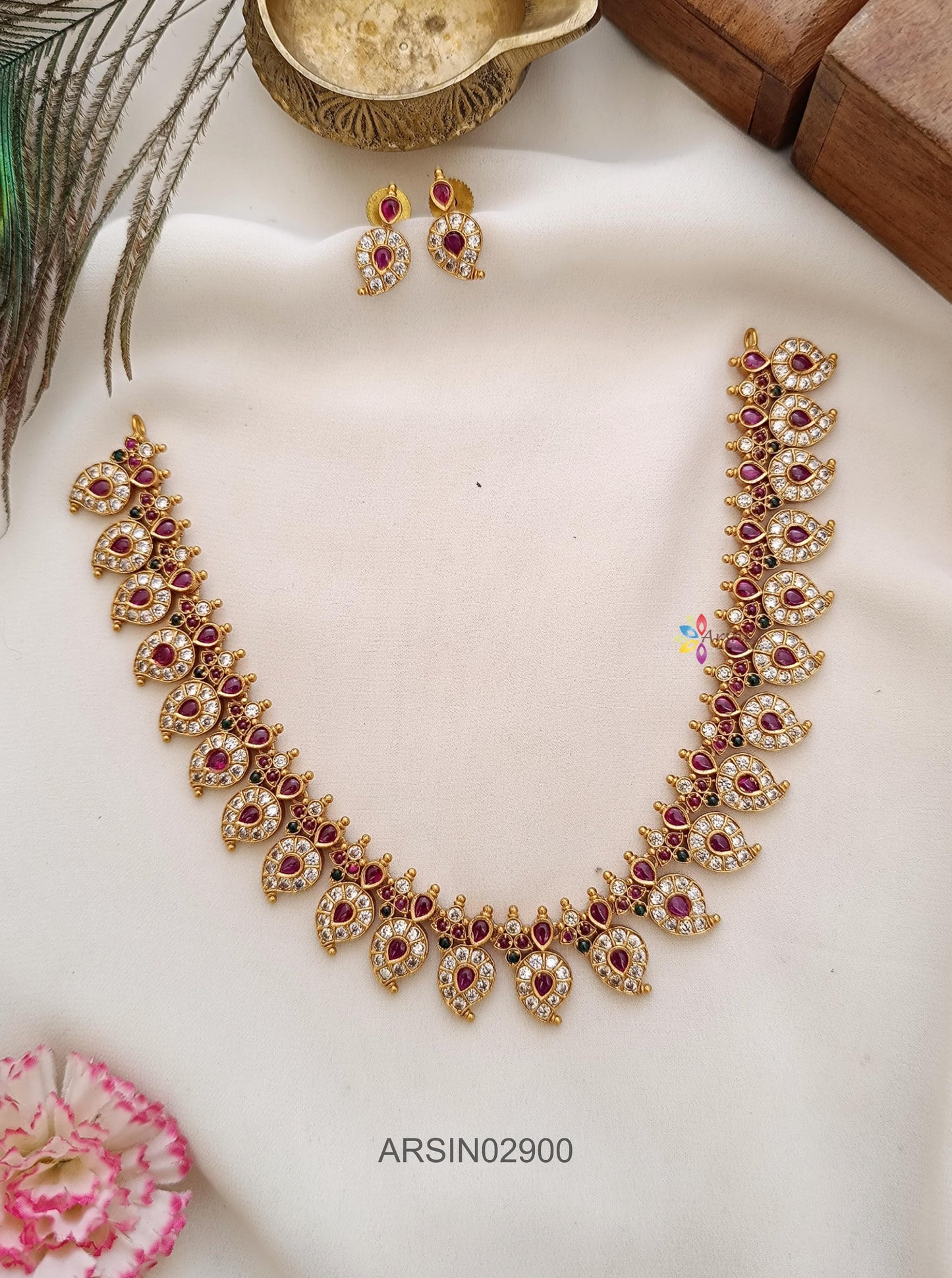 Mango White and Ruby Stone Necklace