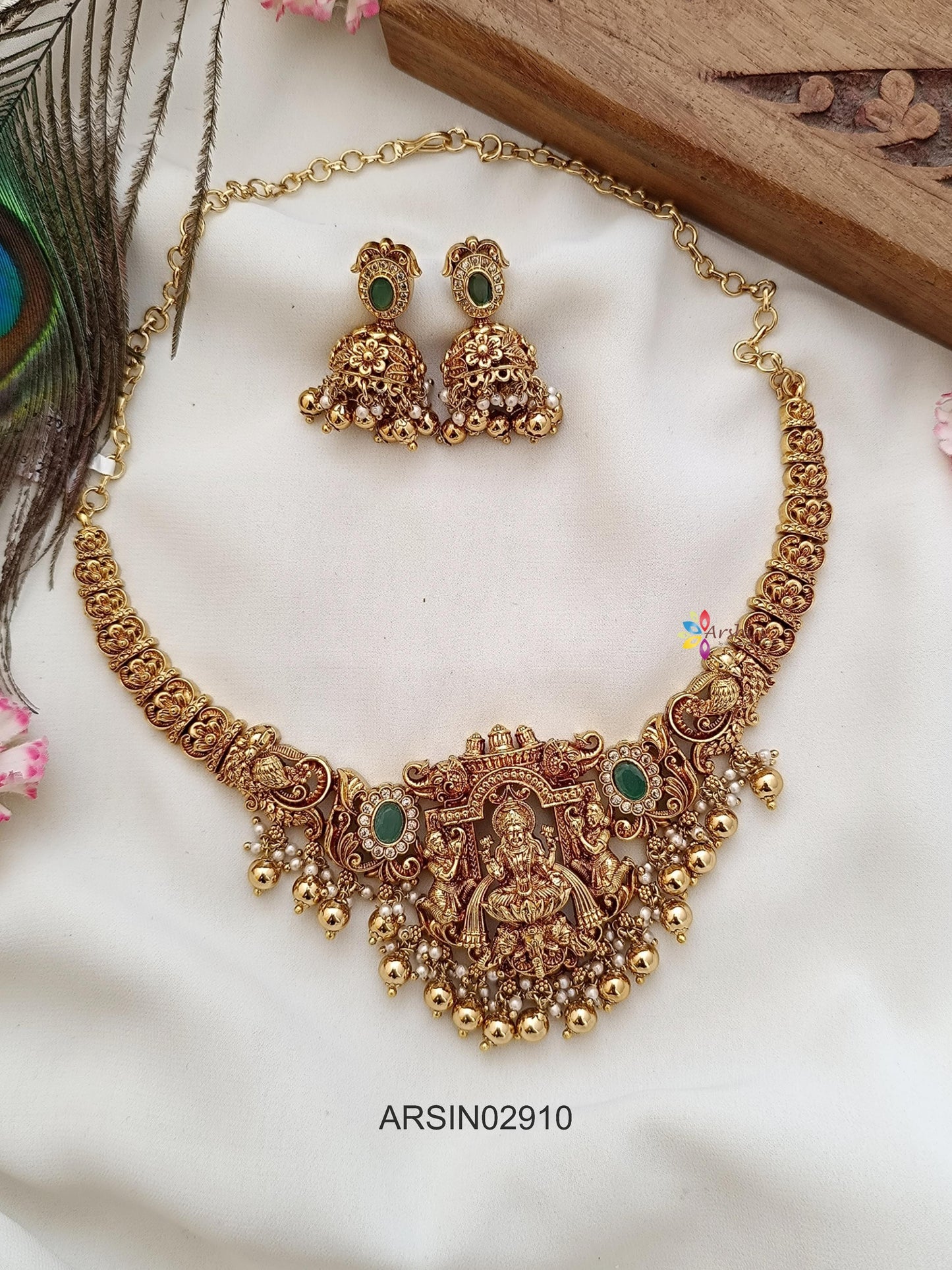 Temple Kante Necklace