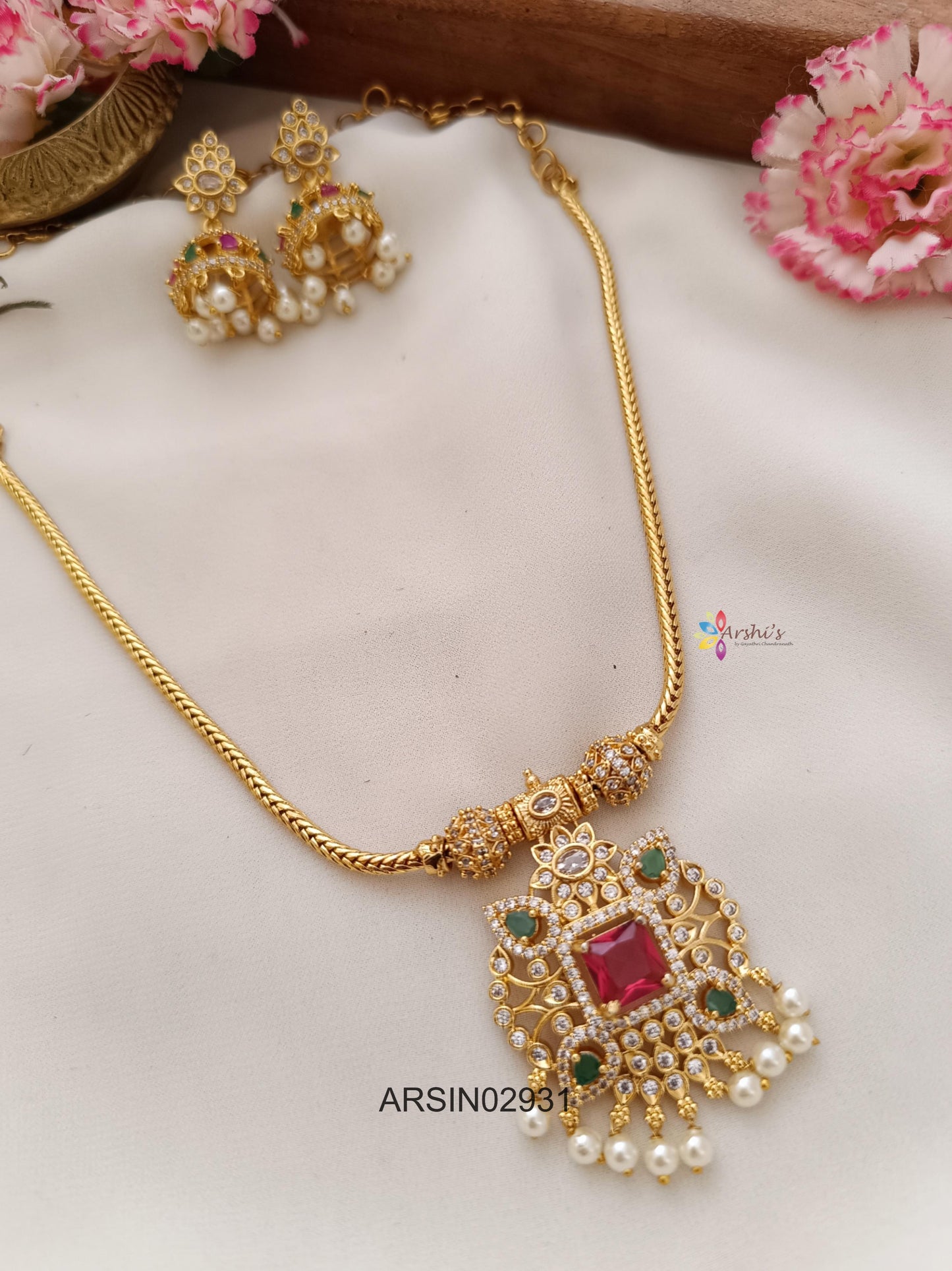 Stone Pendant Attigai Necklace