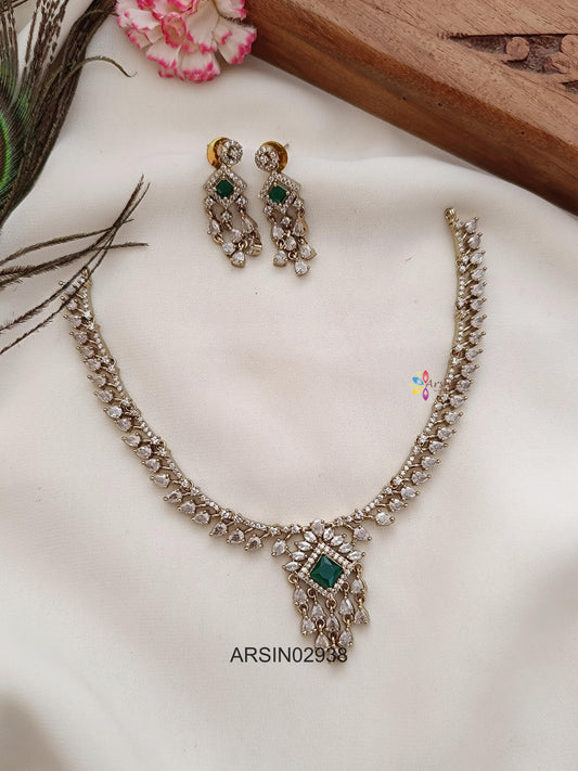 Victorian Emerald Stone Pendant Necklace