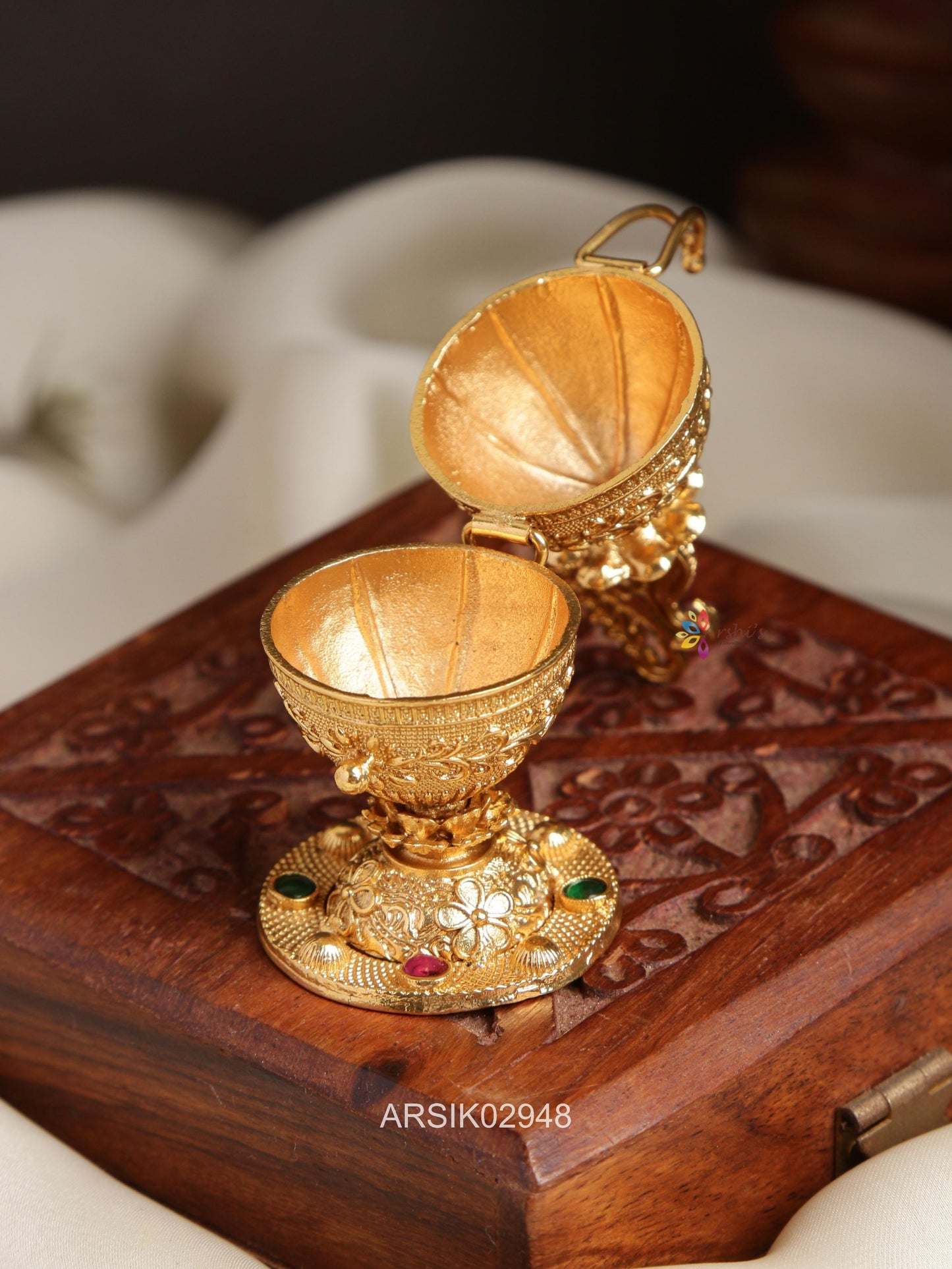 Peacock Ovel Kumkum Box