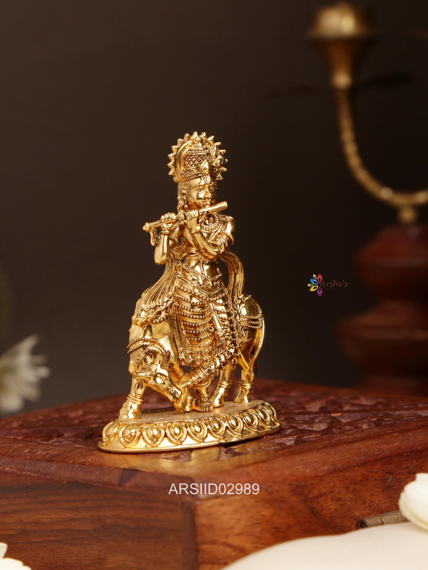 Lord Krishna Statue