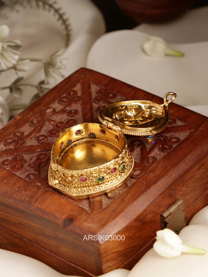 Antique Radha Krishna Kumkum Box