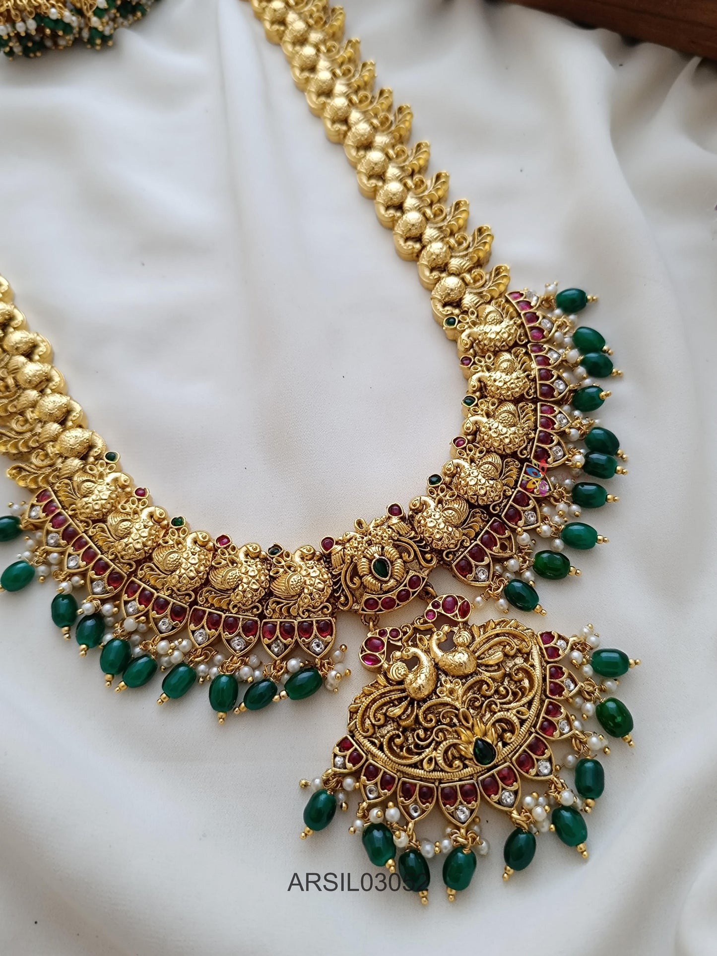 Peacock Green Bead Long Necklace