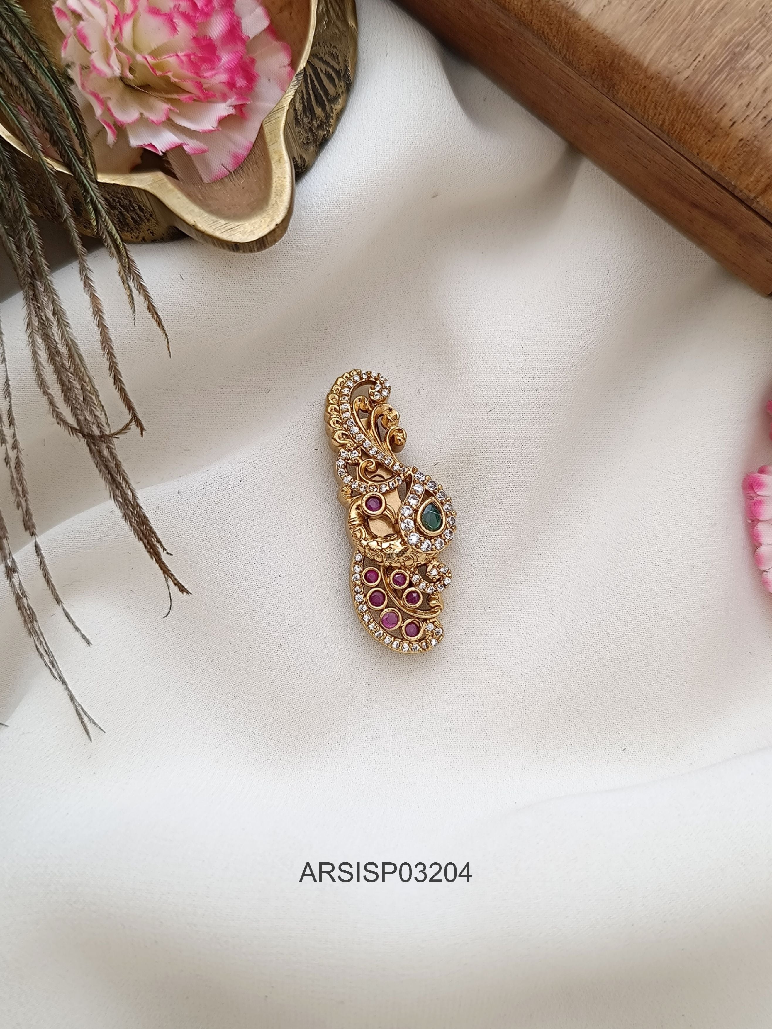 Peacock Stone Saree Pin – Arshis