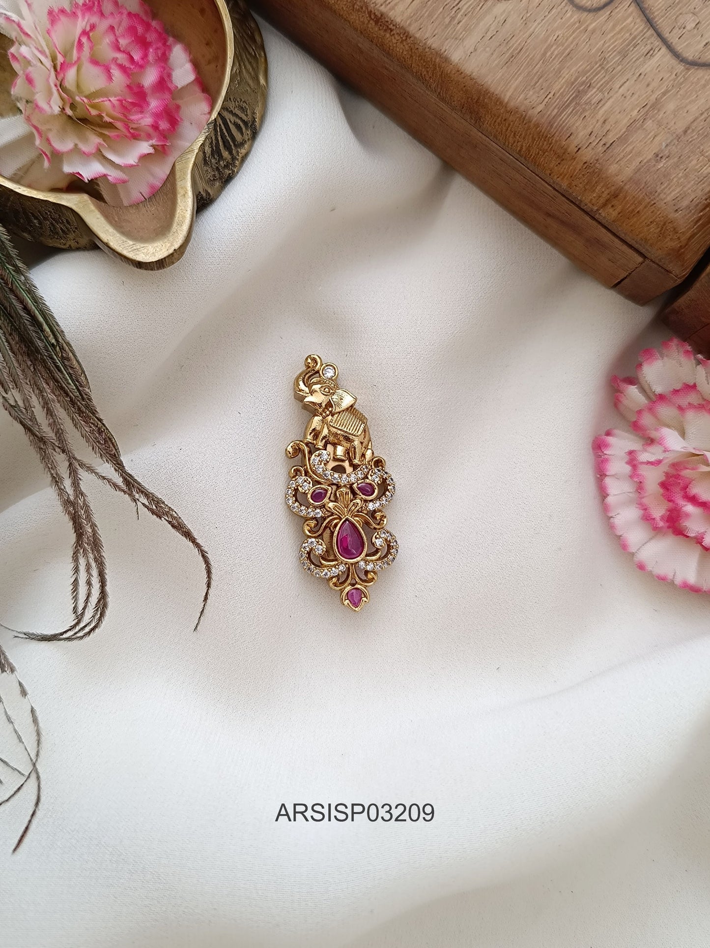 Elephant Red and White Stone Saree Pin