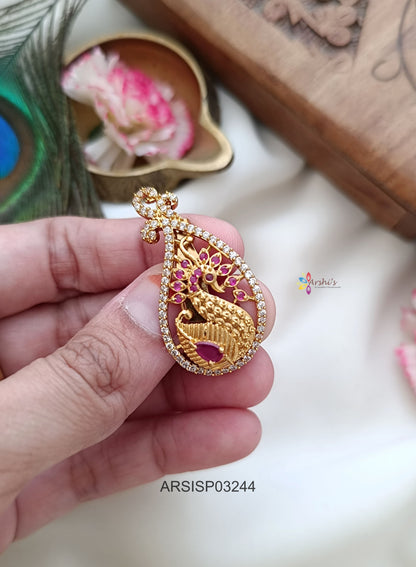 Peacock Design Saree Pin