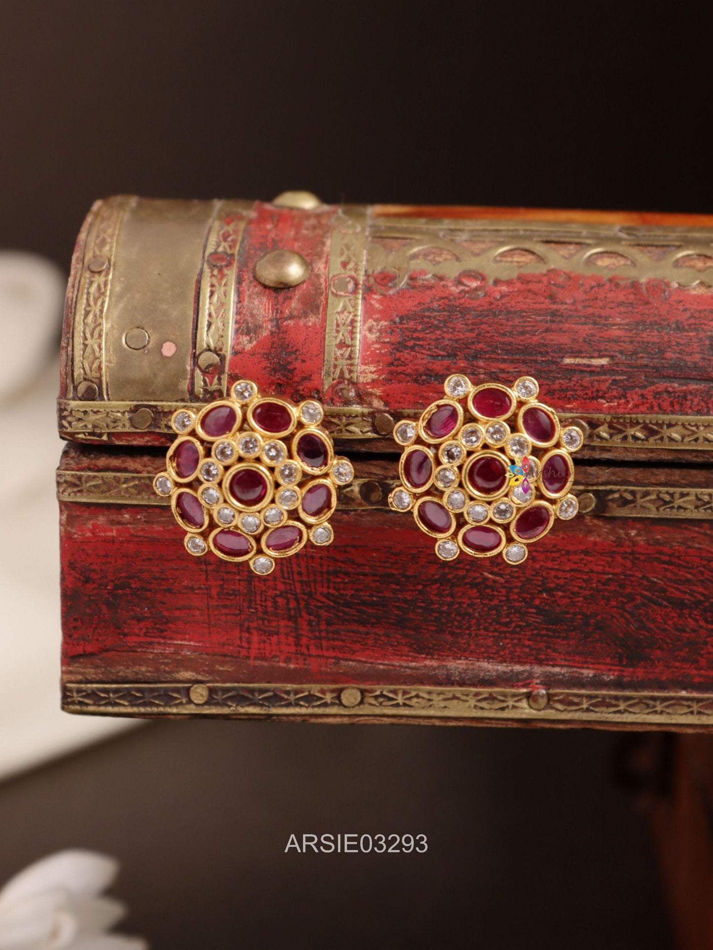 Kemp and White Stone Earstuds