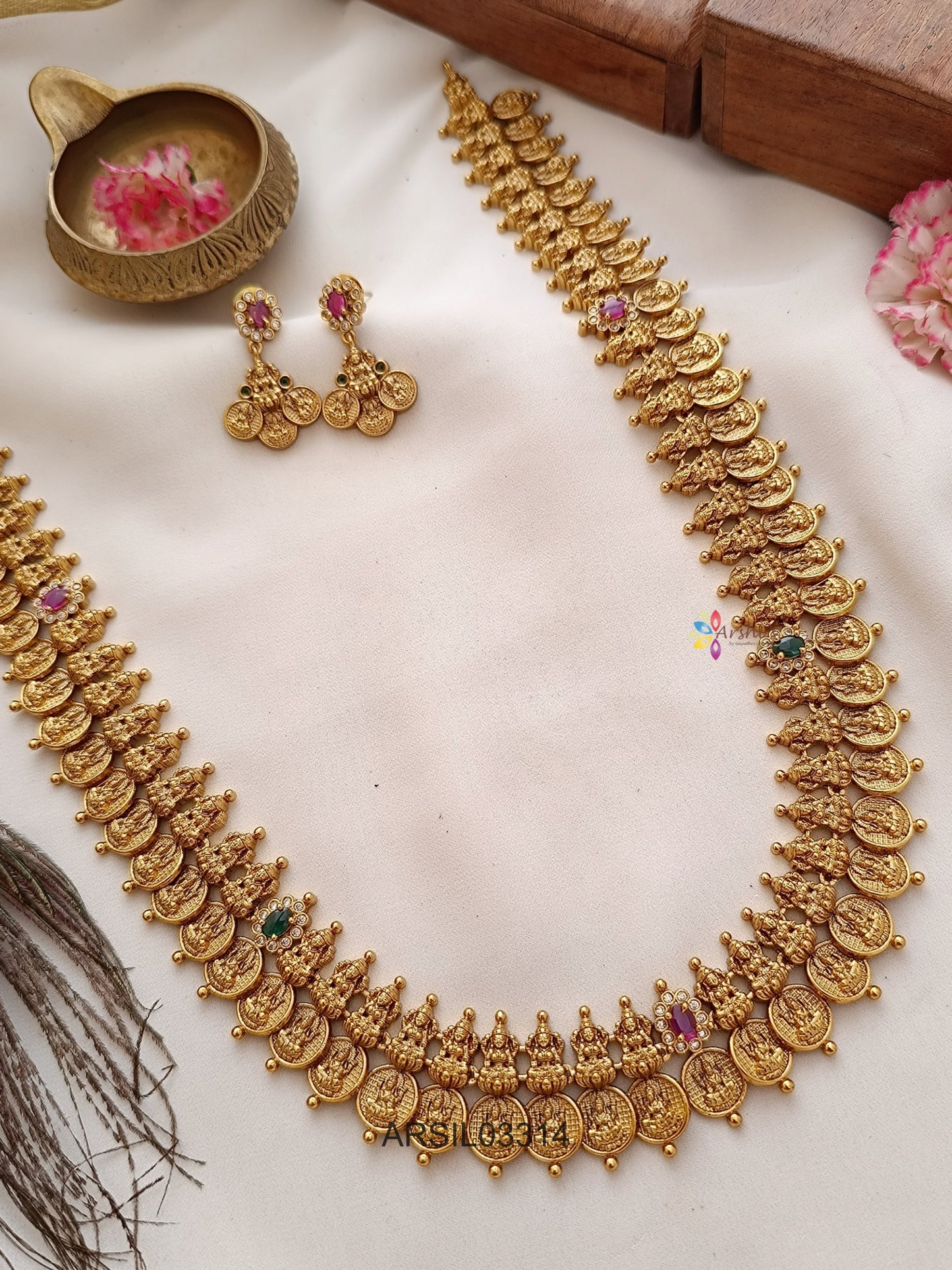 Lakshmi Coin Long Haram