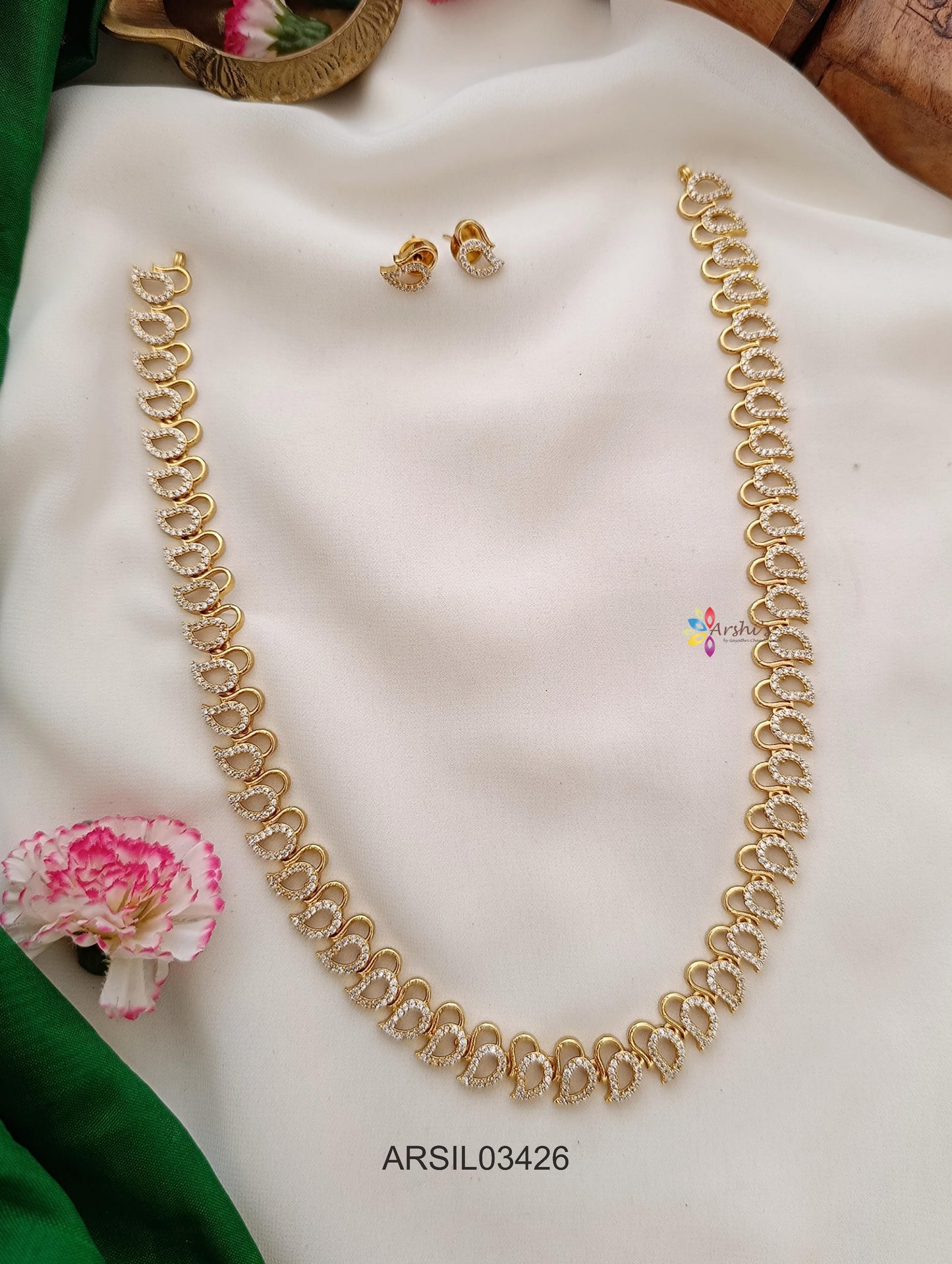 Mango AD White Stone Long Haram