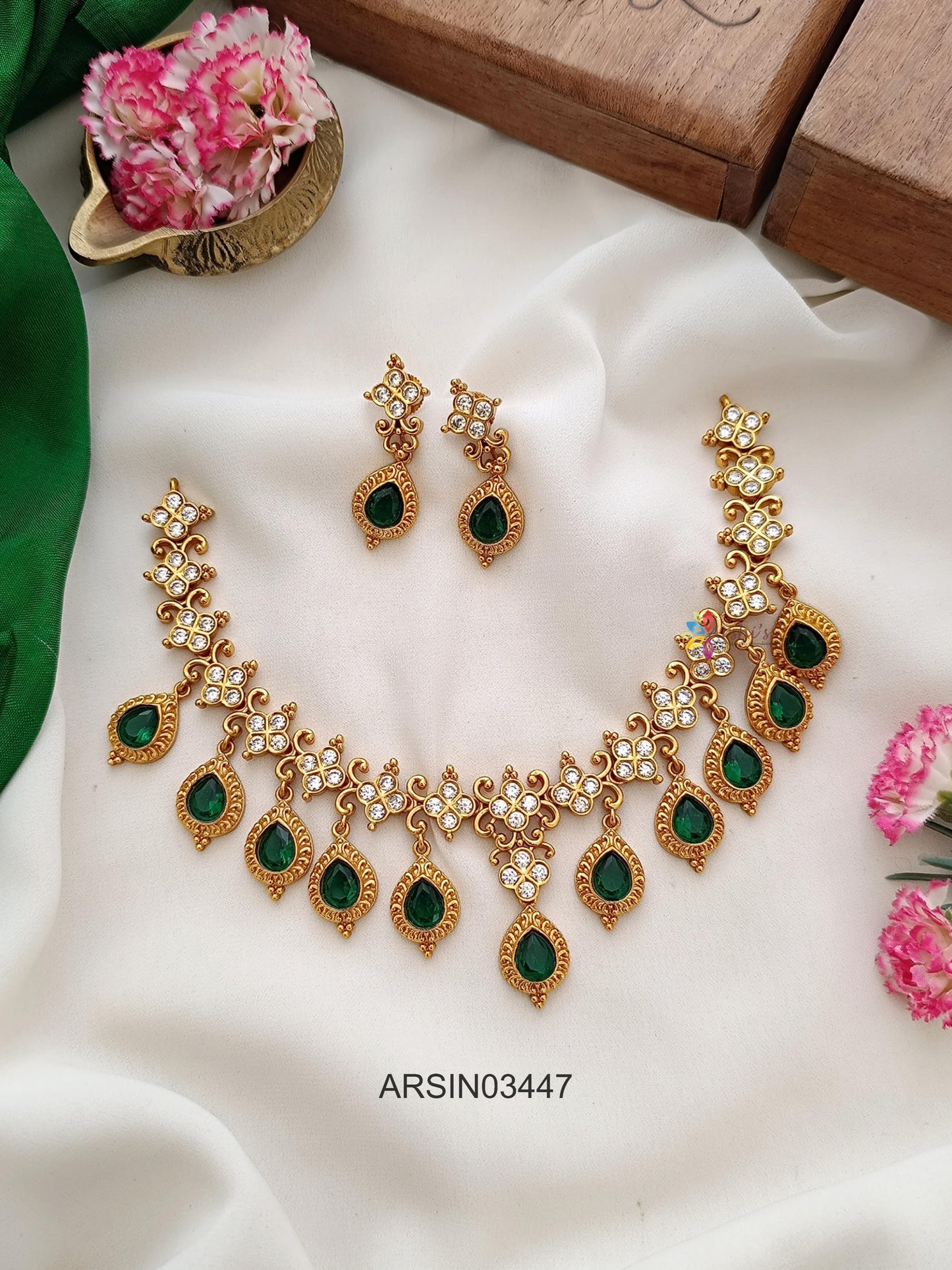 AD Stone with Green Stone Tear Drop Necklace