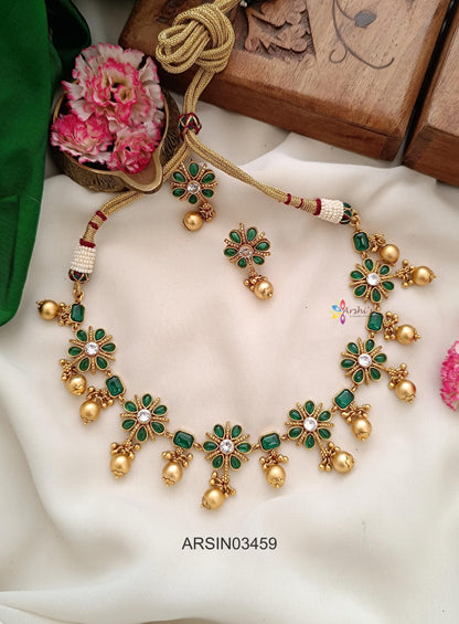 Emerald Stone Flower Design Necklace