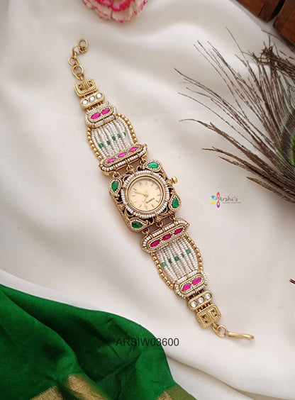Antique Design Pearl Watch