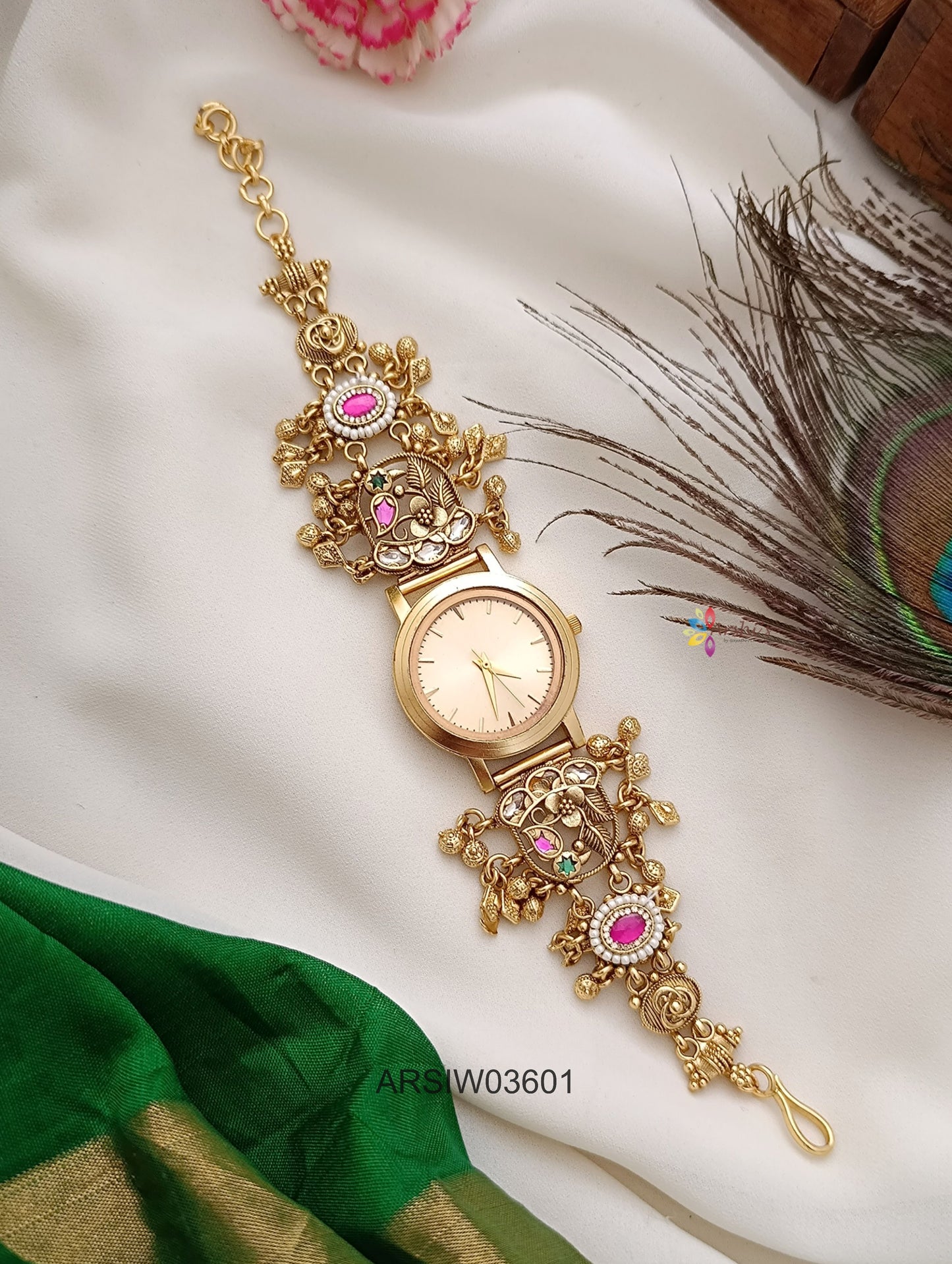 Antique Jadau Kundan Leaf Design Watch