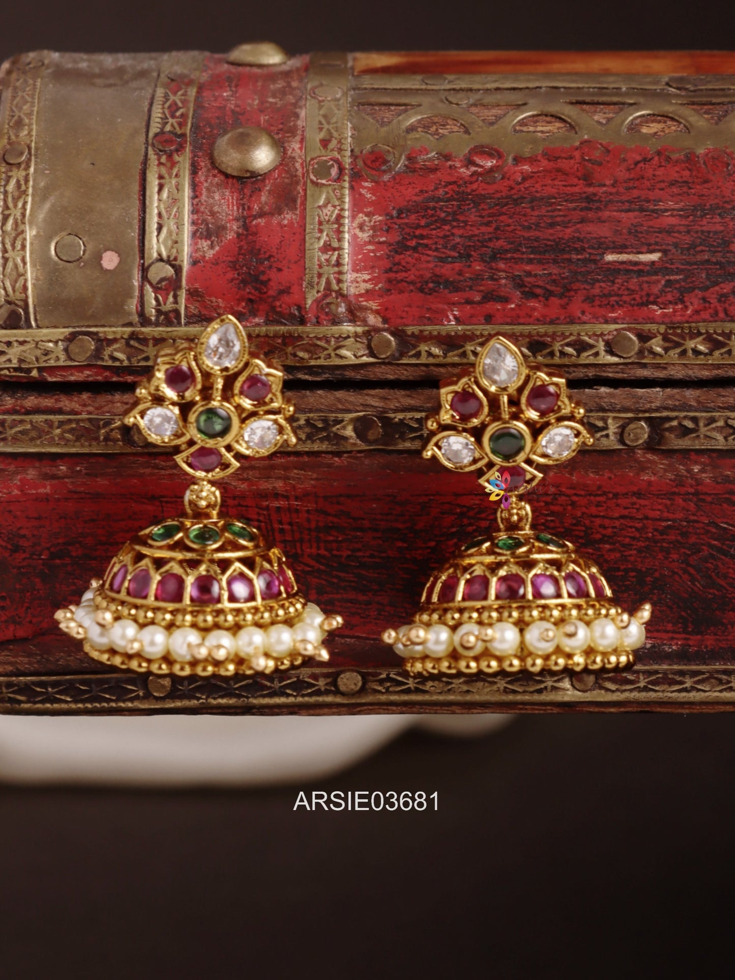 Kemp Stone Pearl Studded Jhumka