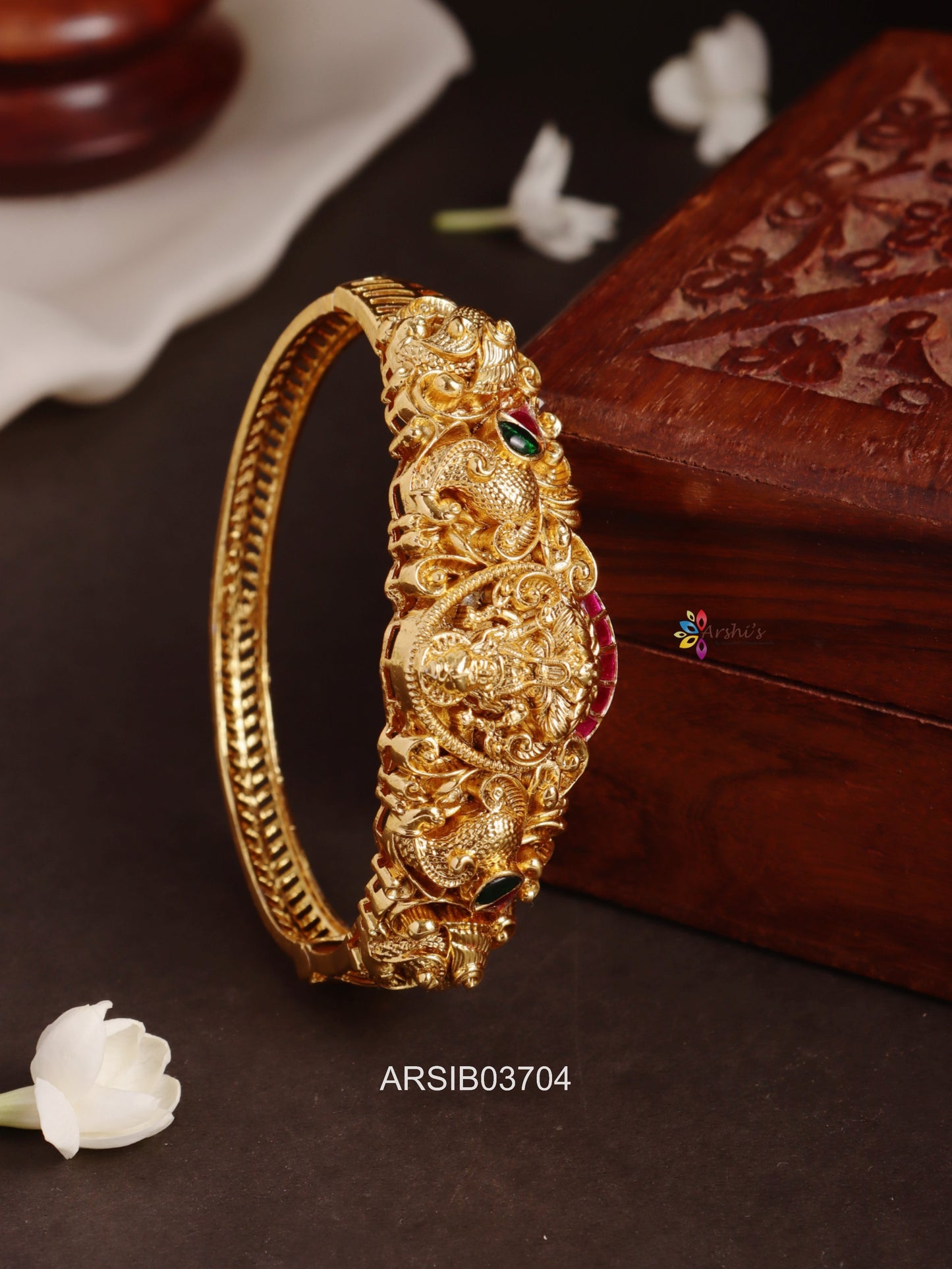 Antique Lakshmi Openable Bracelet