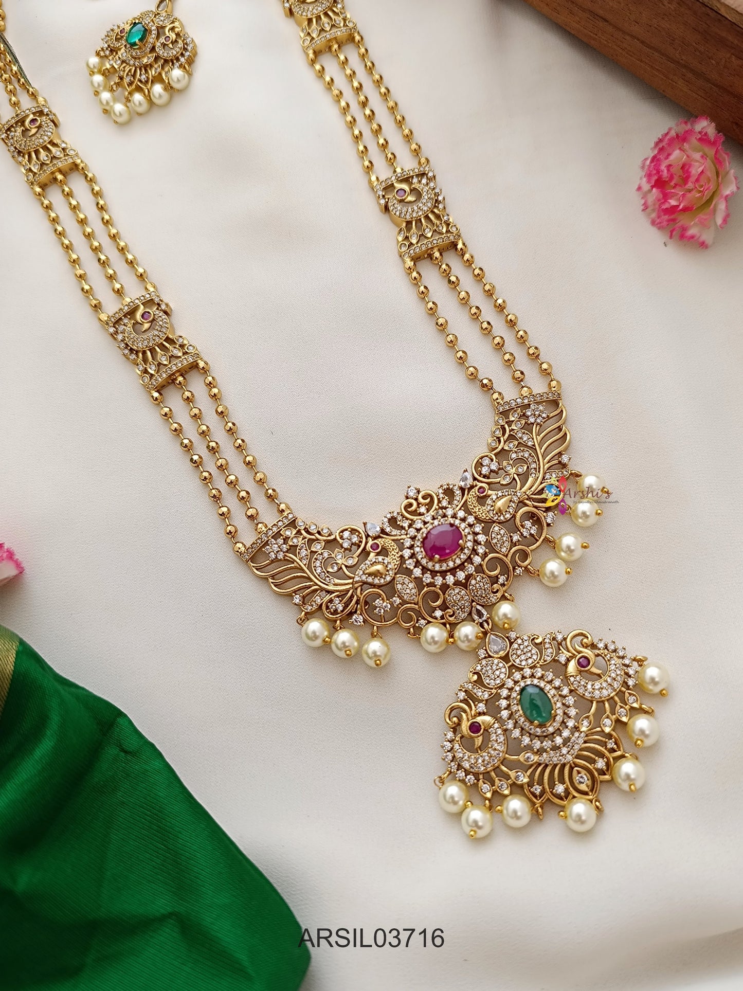 Three Layer Peacock Stone Pendant Haram
