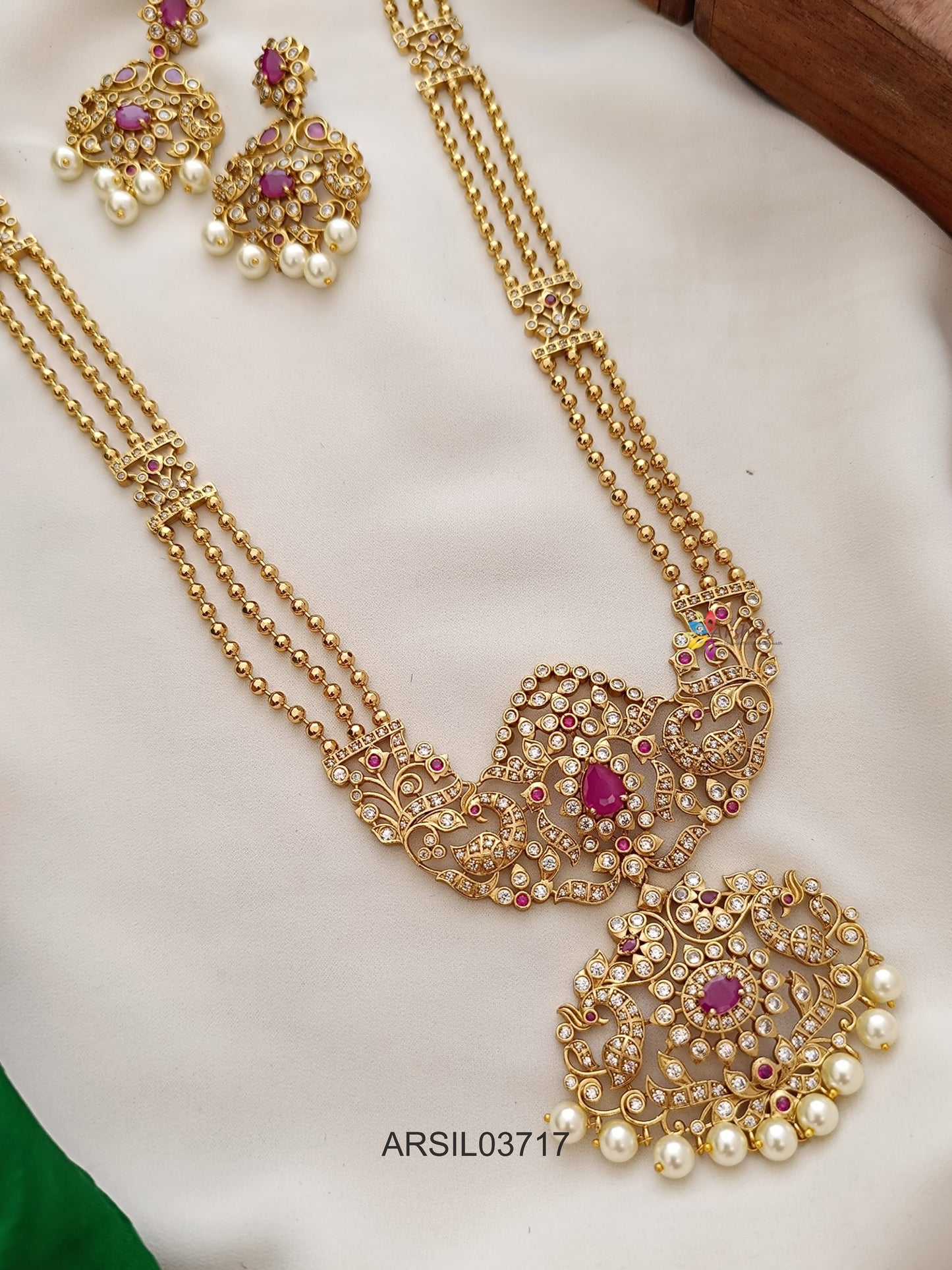 Three Layer Peacock Ruby Stone Pendant Haram