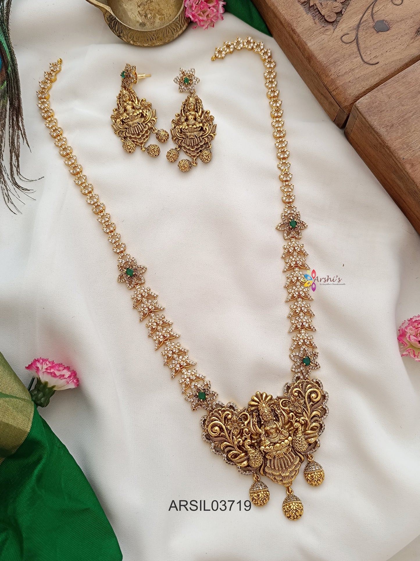 Lakshmi Pendant Stone Studded Haram