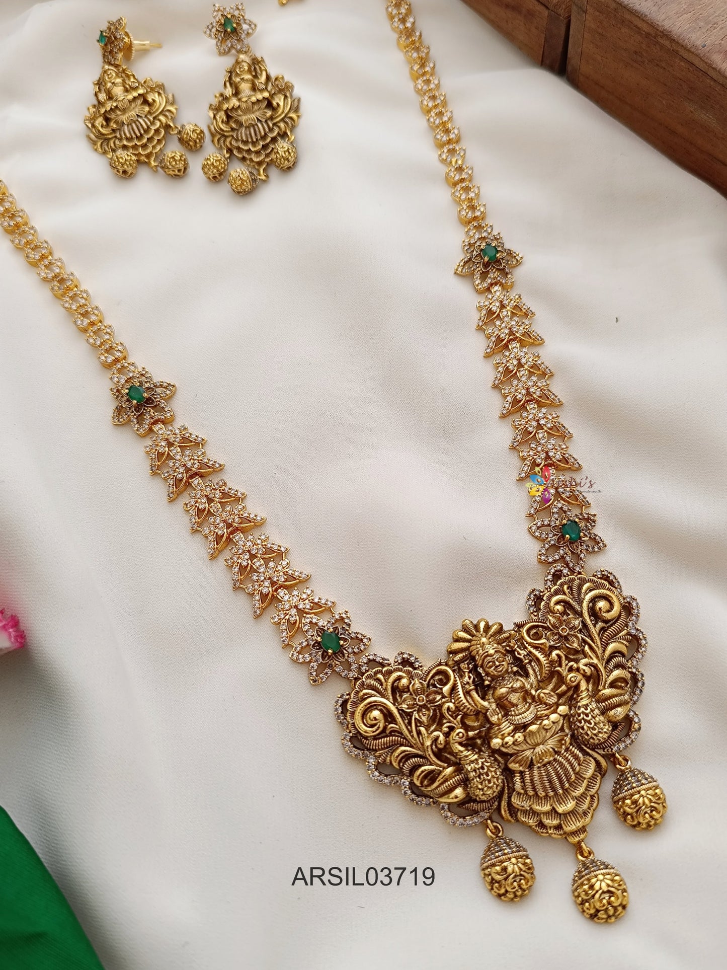 Lakshmi Pendant Stone Studded Haram