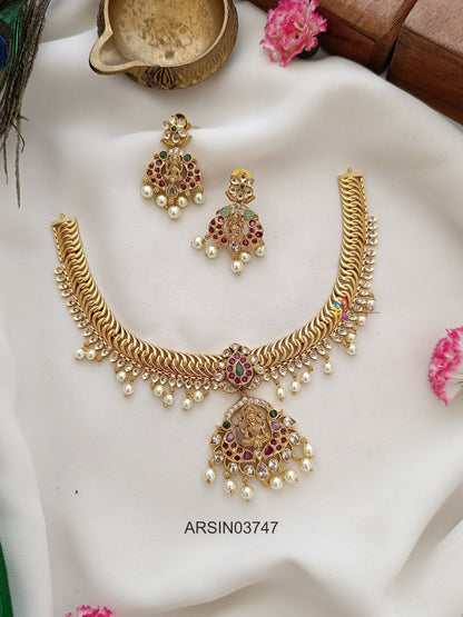 Matte Jalebi Lakshmi Pendant Necklace