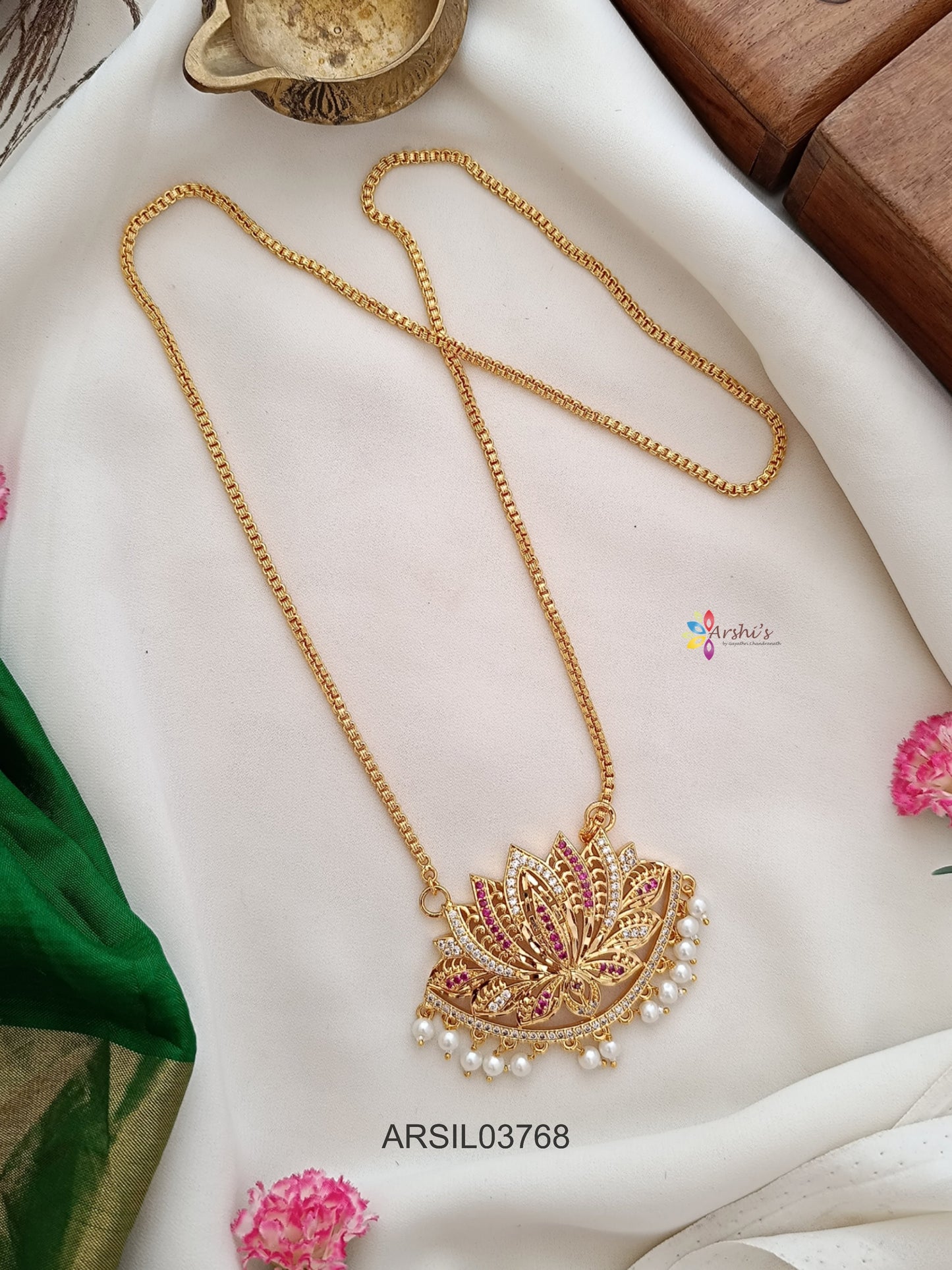 Lotus Red and White Stone Pendant Long Haram