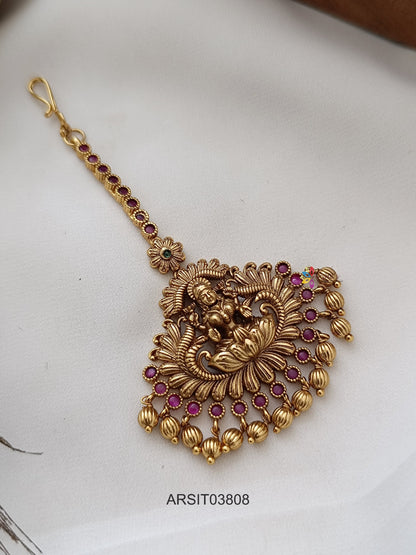 Traditional Lakshmi Maang Tikka