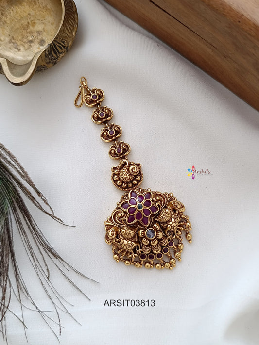 Antique Kemp Stone Maang Tikka
