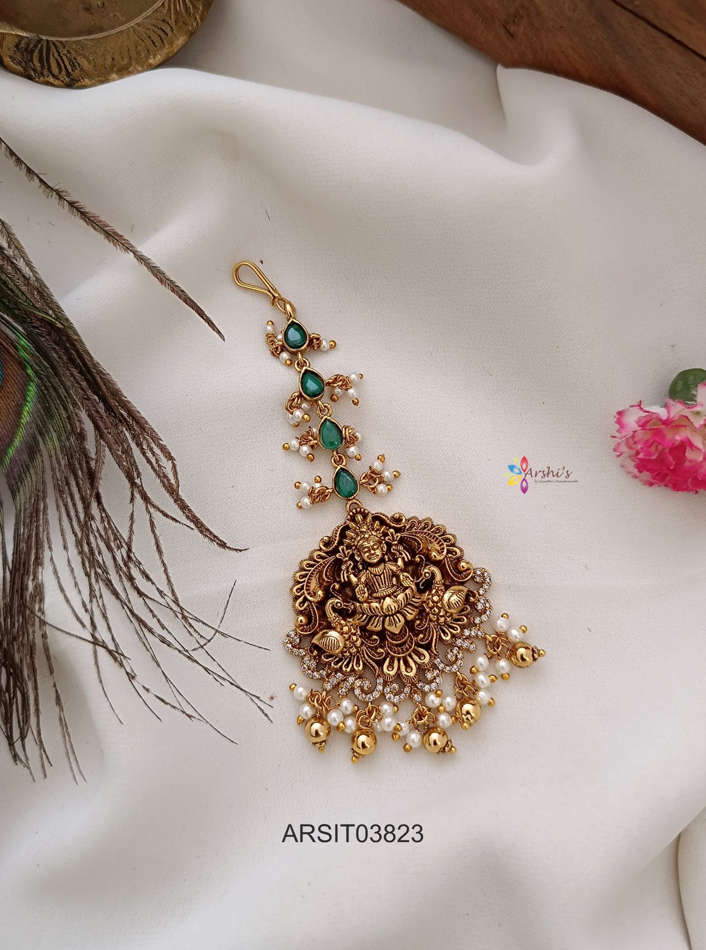 Antique Lakshmi Green Stone Maang Tikka