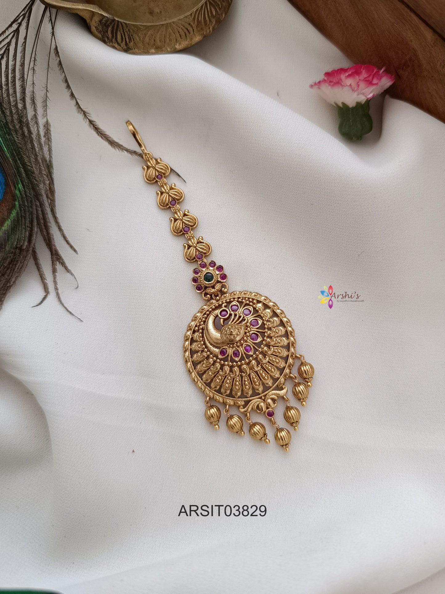 Round Peacock Design Maang Tikka