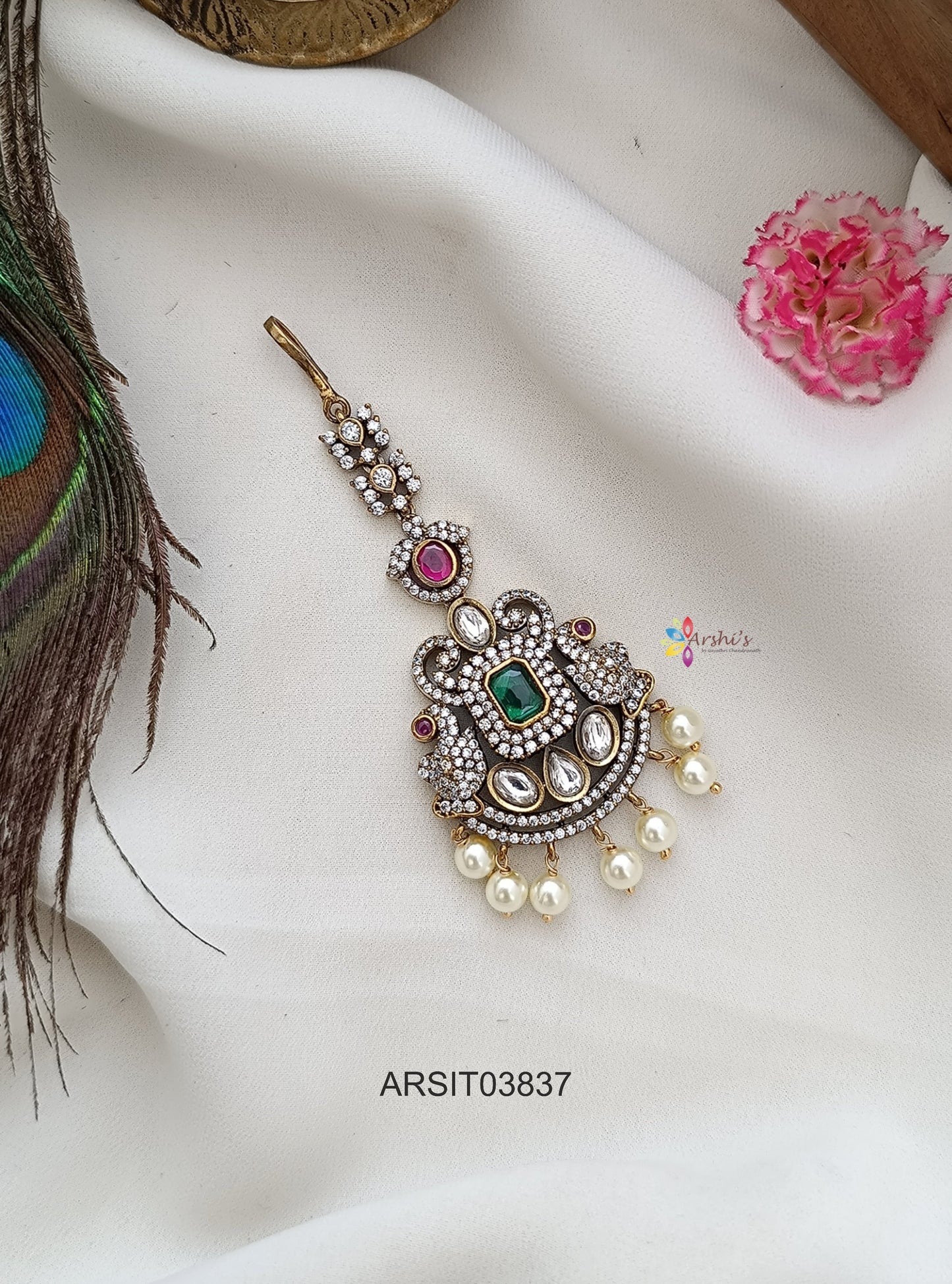 Peacock Victorian Emerlad Stone Maang Tikka