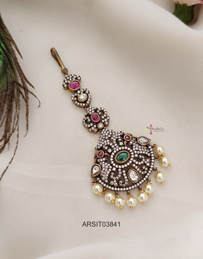 Victorian Pearl Drops Maang Tikka