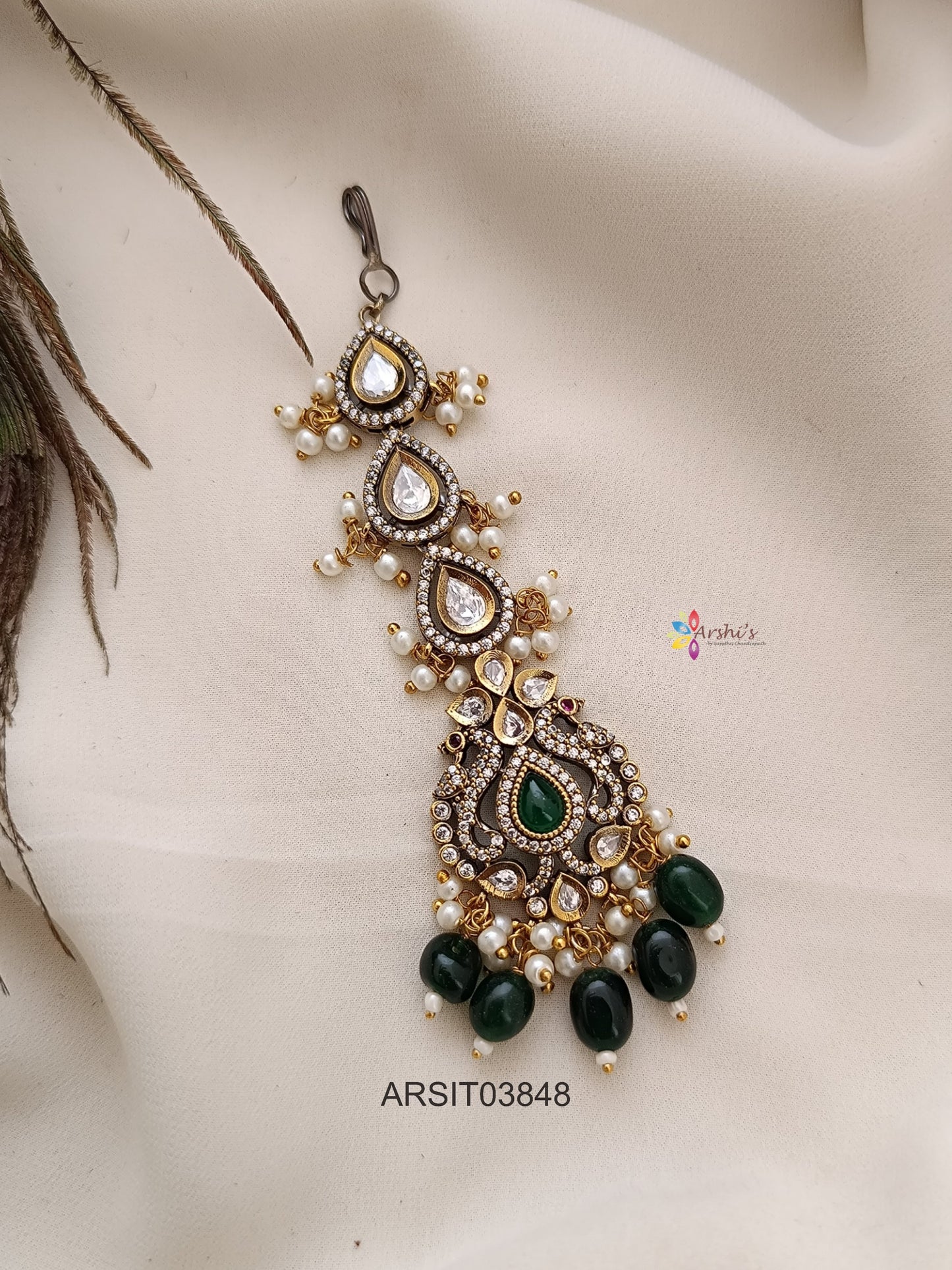 Victorian Green Bead Drops Maang Tikka