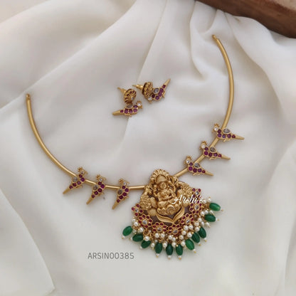 Lakshmi Pendant Hasli Tube Necklace