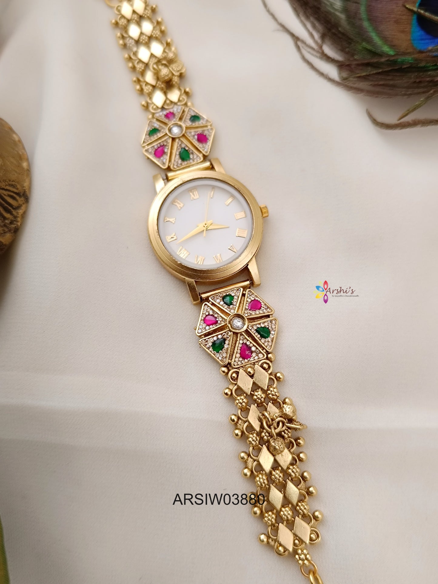 Antique Triangle Design Watch
