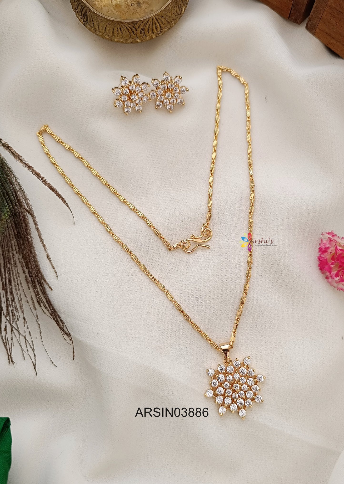 Diamond Look Like Pendant Necklace