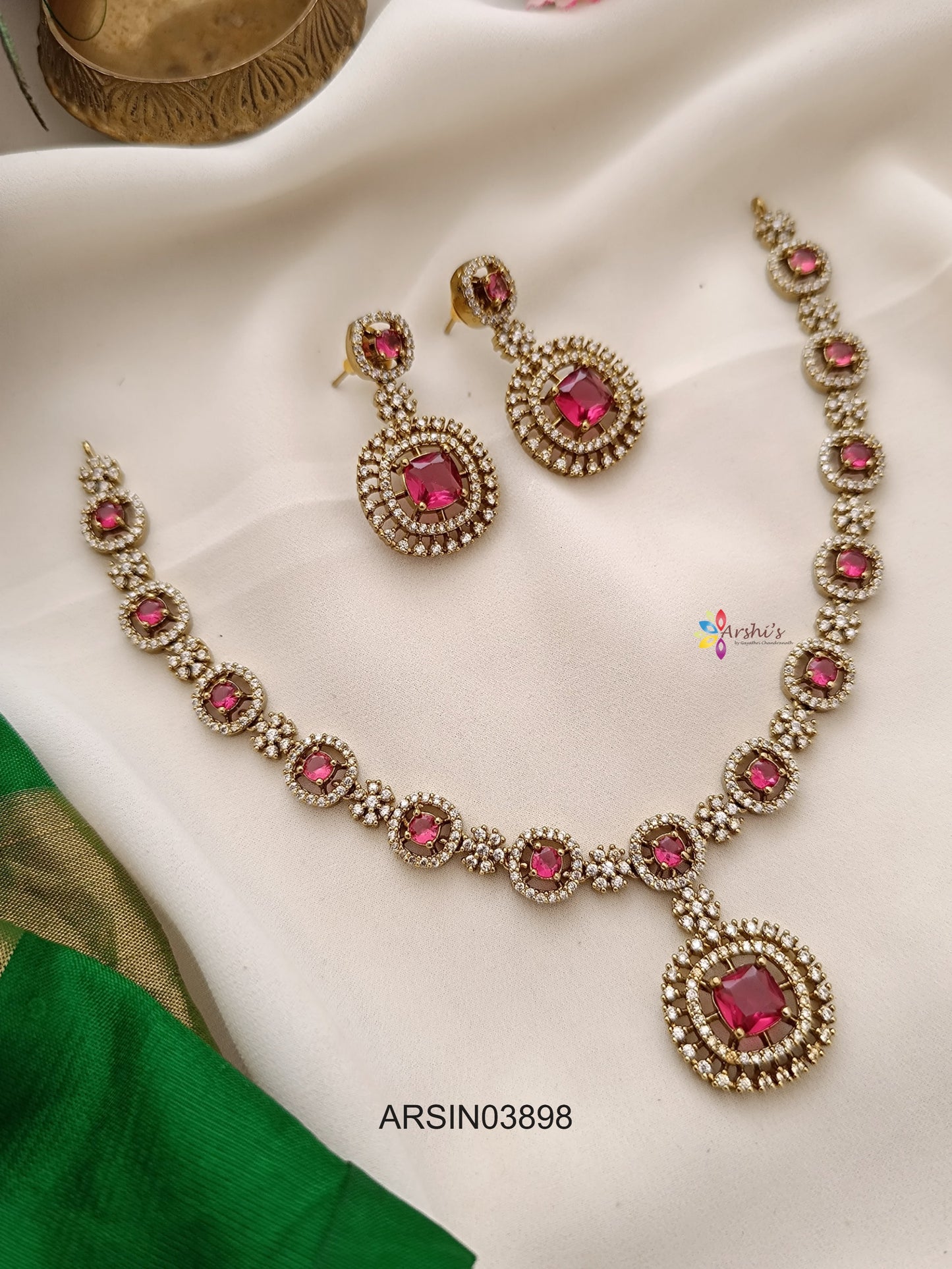 Red Stone Fancy Necklace