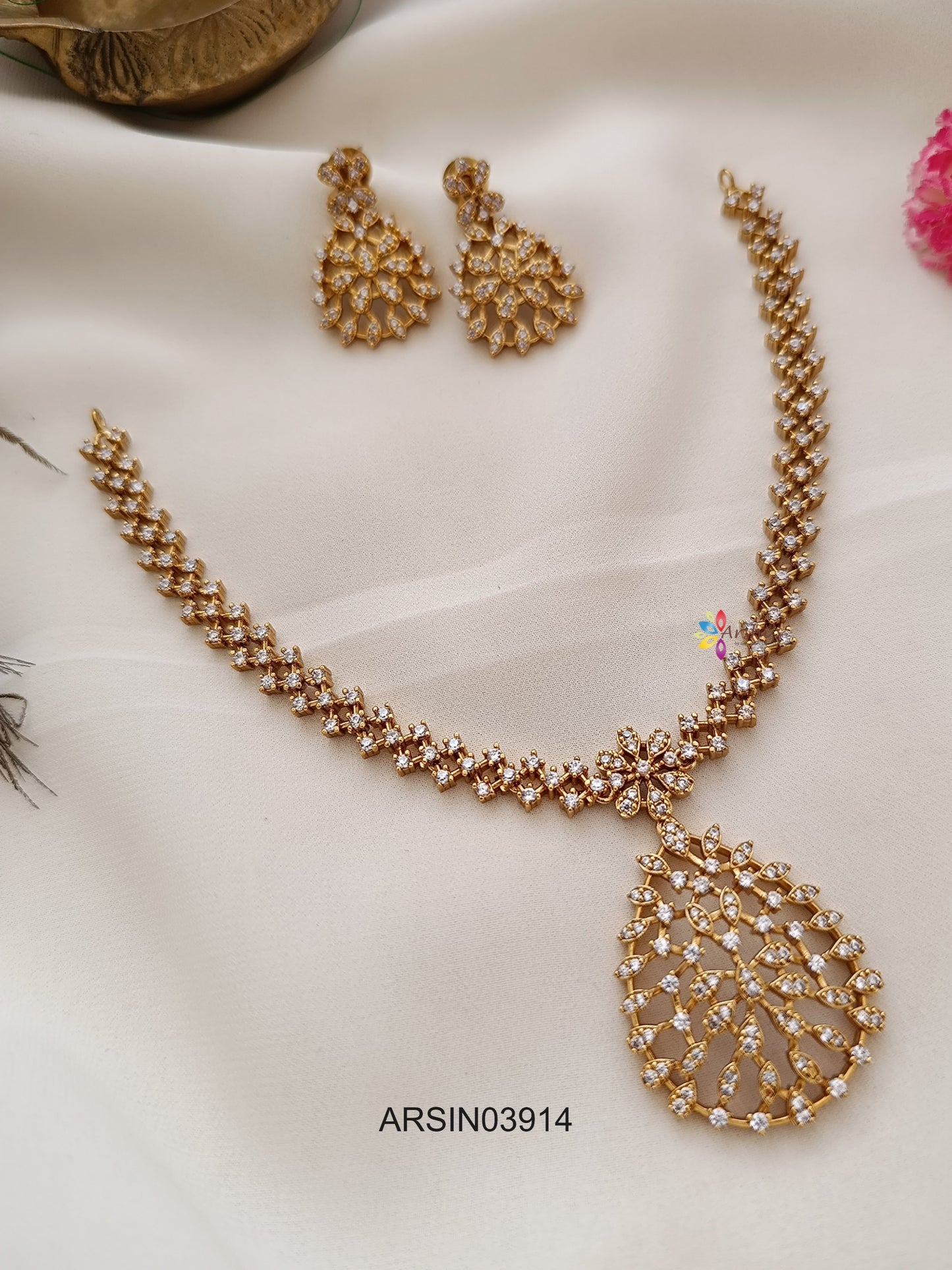 Diamond Look Like AD White Stone Necklace