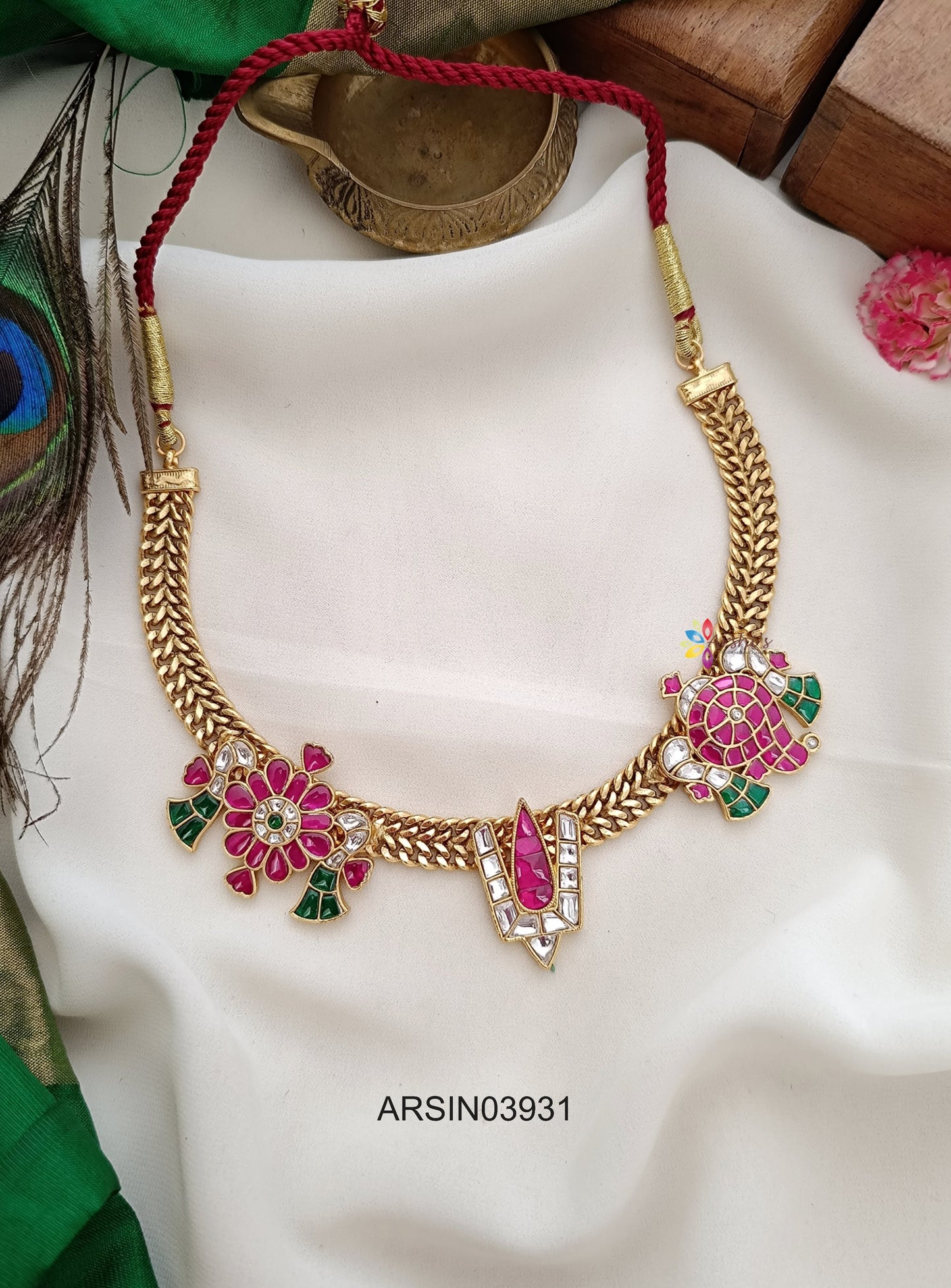Jadau Kundan Shankh Chakra Namam Necklace