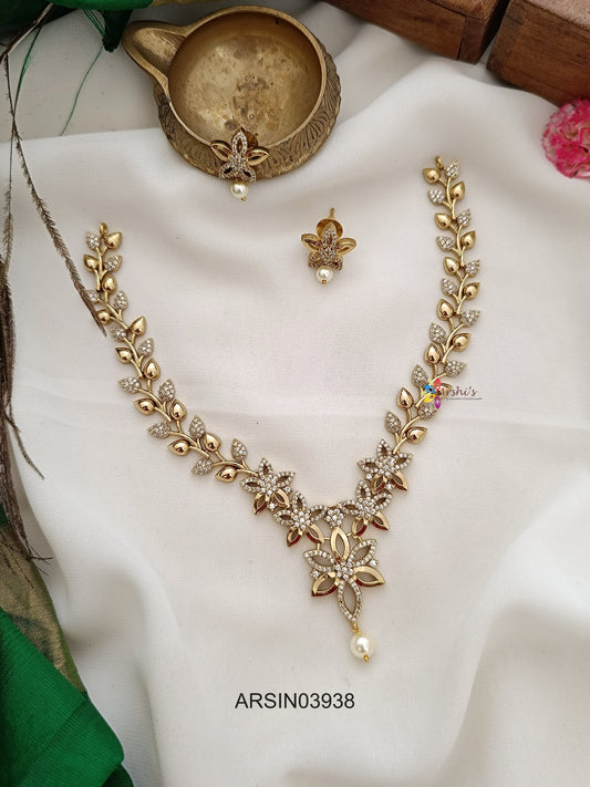 Flower and Lead AD Stone Necklace