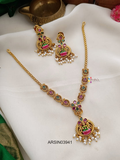 Kemp and Green Stone Lakshmi Necklace