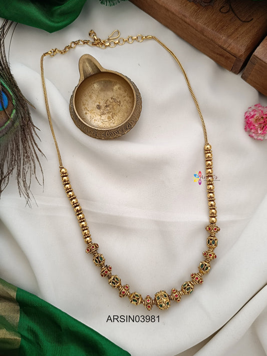 Kemp and Green Gold Bead Necklace